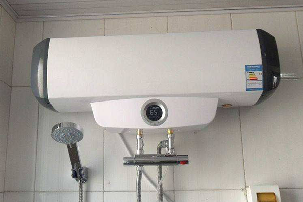 清理燃气热水器